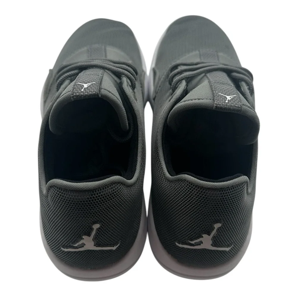 Air Jordan Eclipse BG Basketball Shoes YOUTH Boys Sz 5.5 Grey Sneaker 724042-005